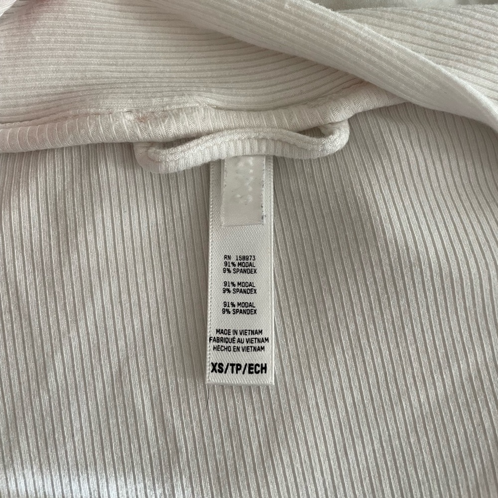 SKIMS Soft Lounge Robe - Picture 2 of 5